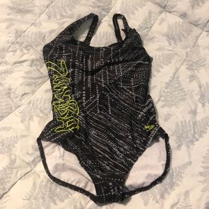 Speedo Zumba bathing suit never worn